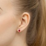 Rubin gyémánt roze arany fülbevaló 0,03 karát K-0001