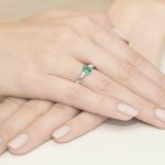 Sokköves gyémánt smaragd fehérarany eljegyzési gyűrű 0,48 karát W-0264