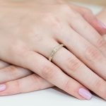 Sokköves gyémánt sárga arany eljegyzési gyűrű 0,13 karát W-0288