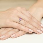 Sokköves gyémánt ametiszt rozé arany eljegyzési gyűrű 0,052 karát W-0301