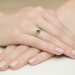 Sokköves gyémánt smaragd fehér arany eljegyzési gyűrű 0,029 karát W-0346B