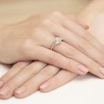 Sokköves gyémánt sárga arany eljegyzési gyűrű 0,19 karát W-0412