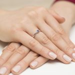 Sokköves kék zafír gyémánt rozé arany eljegyzési gyűrű 0,03 karát W-0428