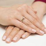 Klasszikus gyémánt köves sárga arany eljegyzési gyűrű 0,20 karát W-0429