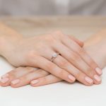 Sokköves gyémánt rozé arany eljegyzési gyűrű 0,18 karát W-0437