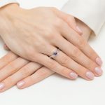Sokköves kék zafír gyémánt rozé arany eljegyzési gyűrű 0,058 karát W-0618