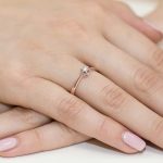 Klasszikus gyémánt köves rozé arany eljegyzési gyűrű 0,10 karát W-0111