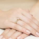 Sokköves gyémánt sárga arany eljegyzési gyűrű 0,42 karát W-0198